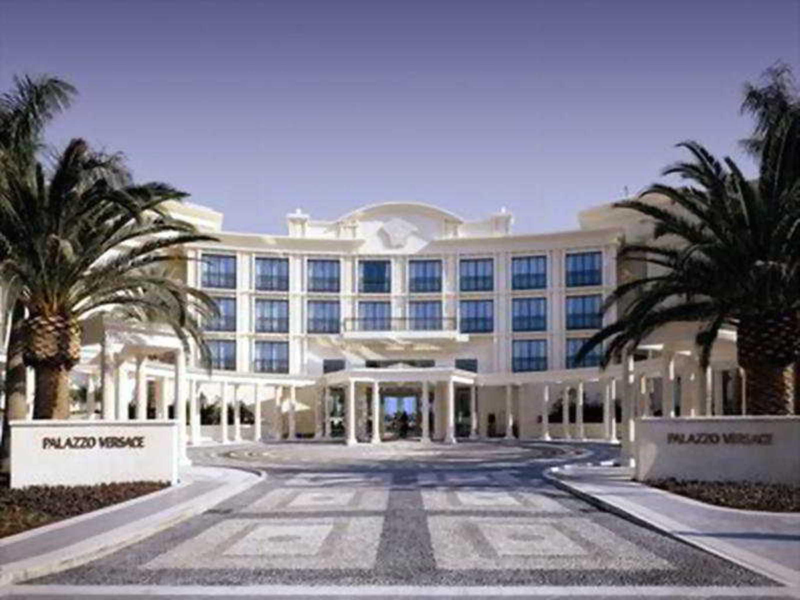 Imperial Hotel Gold Coast Exterior foto The Atlantis Resort