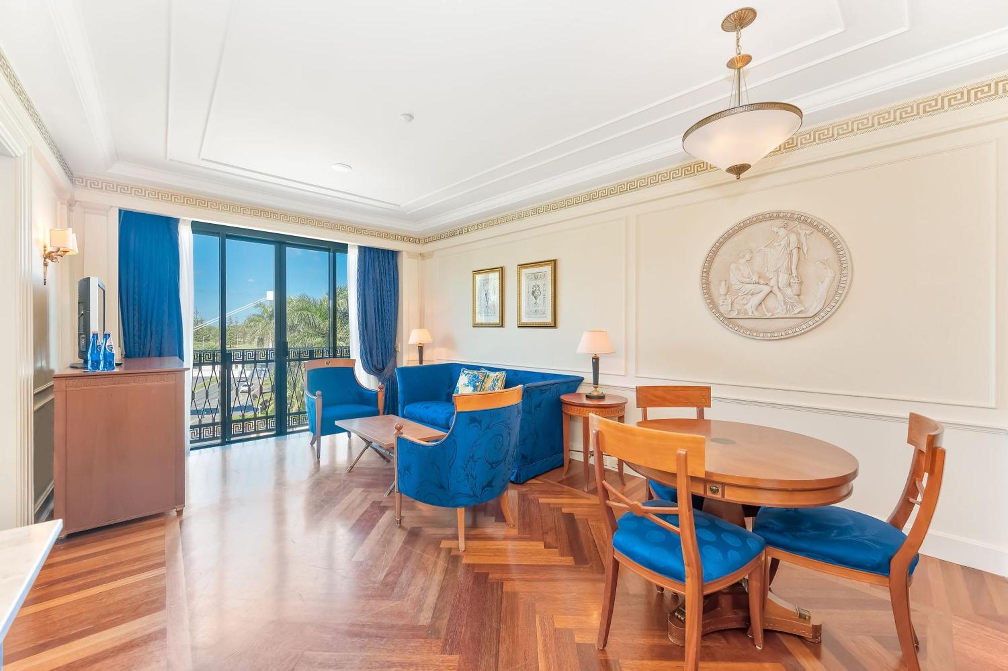 Imperial Hotel Gold Coast Exterior foto Living room